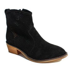 Buckle Mi.iM Breach Western Ankle Booties
